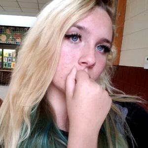 Meet your Posher, Jacki